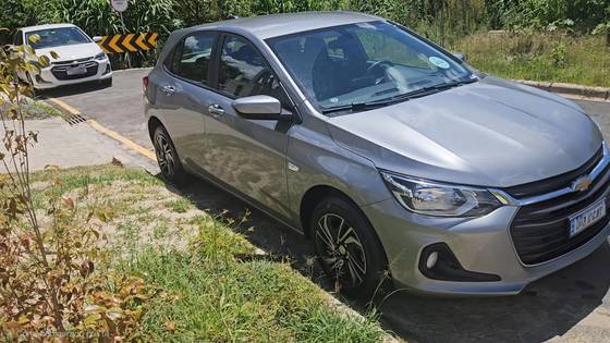 CHEVROLET ONIX 1.0 FLEX LT MANUAL CHEVROLET ONIX 1.0 FLEX LT MANUAL